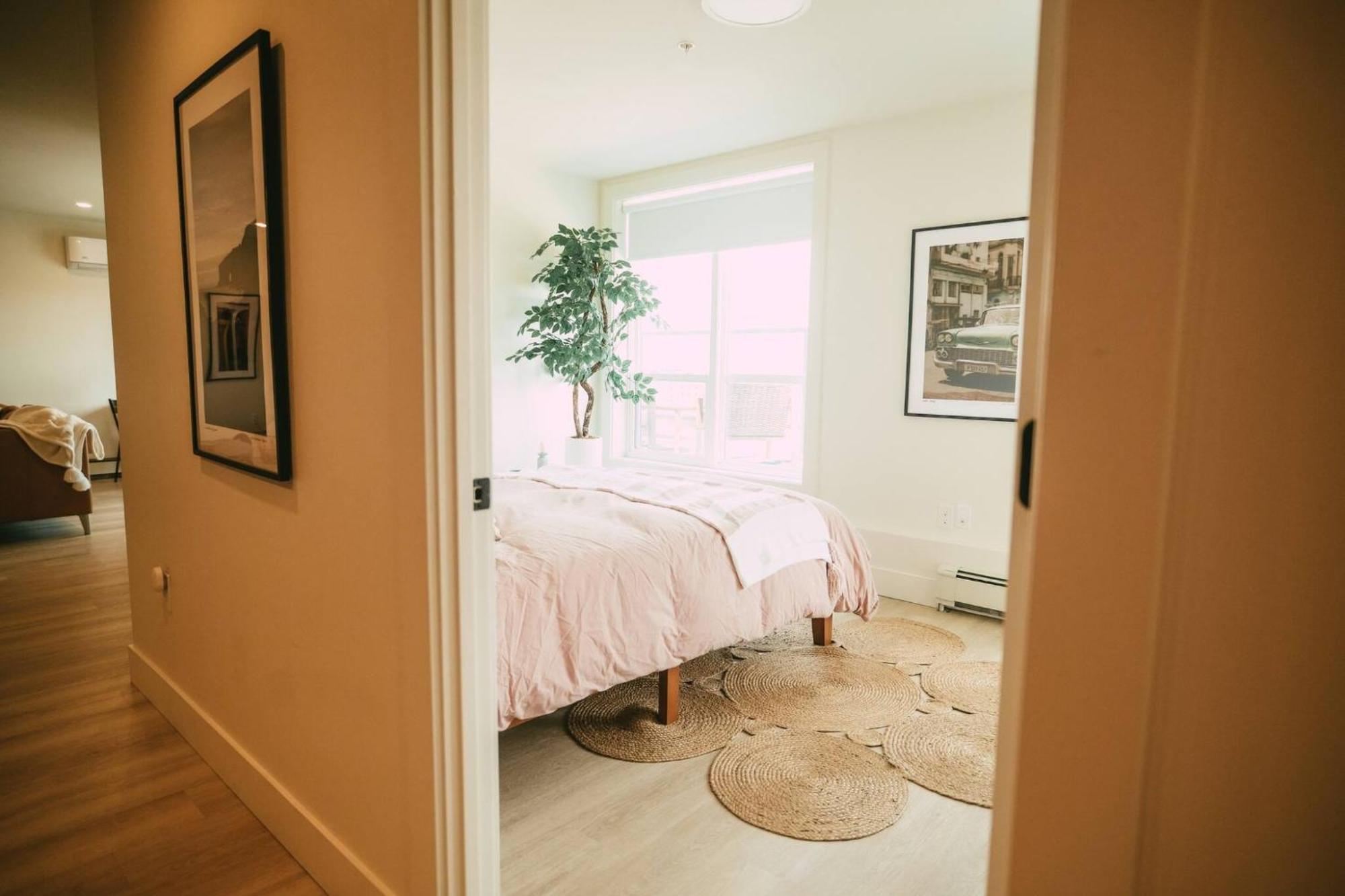 Chic Cozy Retreat - 2Br - Stunning North End Views Appartement Halifax Buitenkant foto